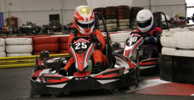 Lena Merk und Nathan Neuhaus beim Kartrennen GP Oberaargau in Roggwil